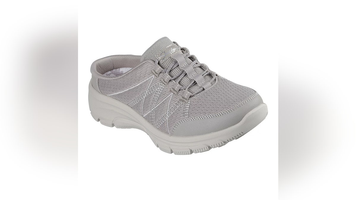 Sliding these shoes on and off is a piece of cake.