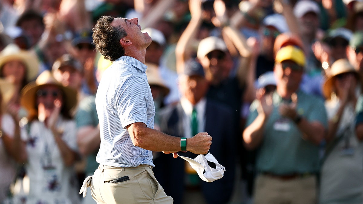 Rory McIlroy reacts