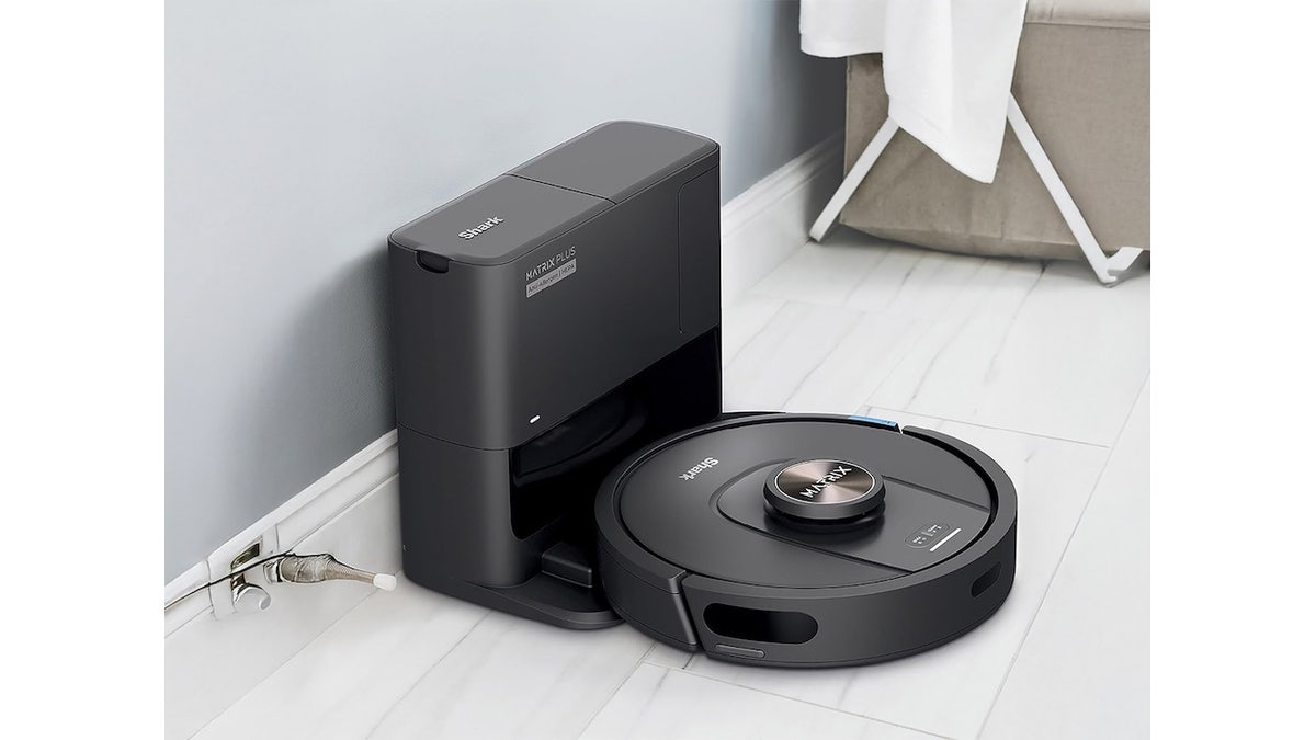 Leave the cleaning to this Shark robot vacuum.