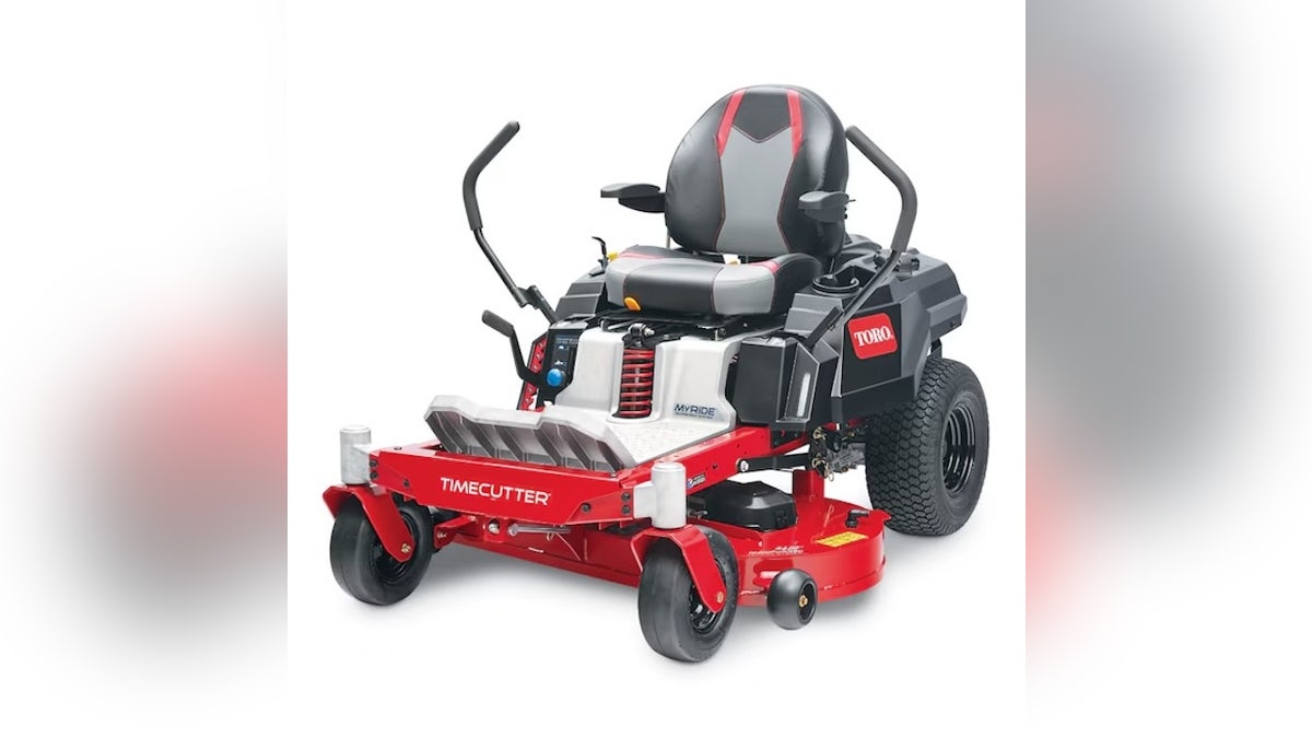 Get this pro-grade mower while it's $400 off.