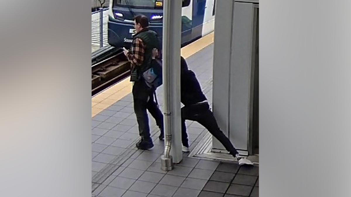 Man allegedly pushes stranger from behind toward train tracks at Seattle Northgate station