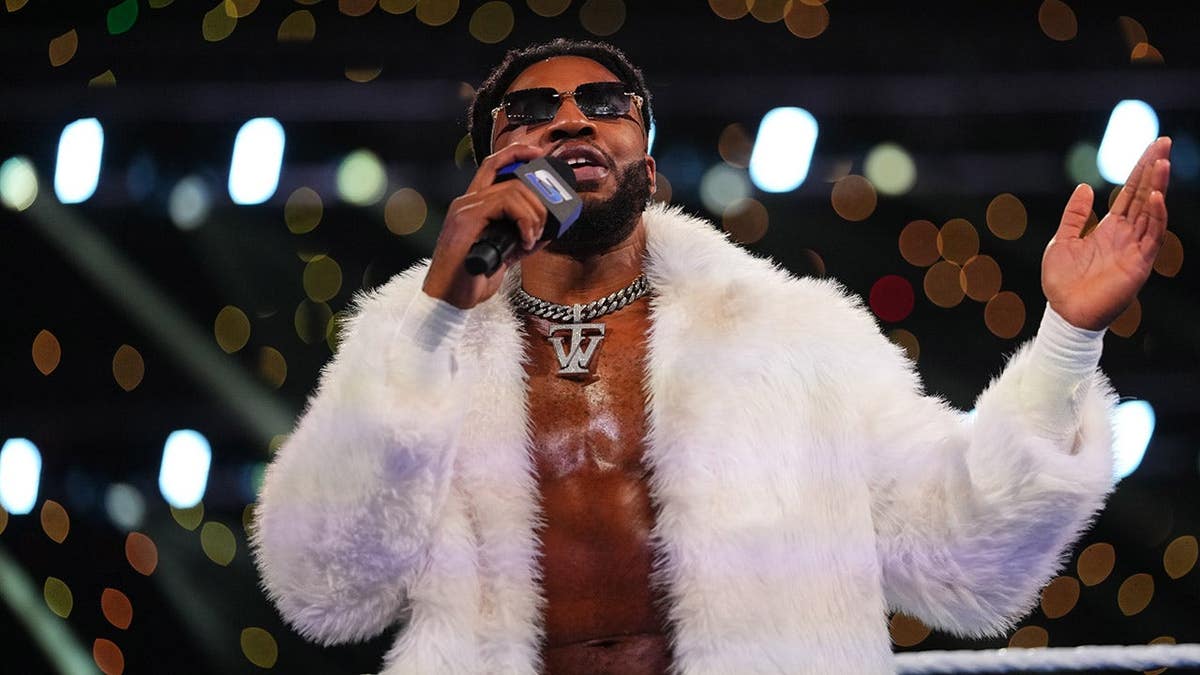 Trick Williams addressing WWE Universe at American Airlines Center in Dallas