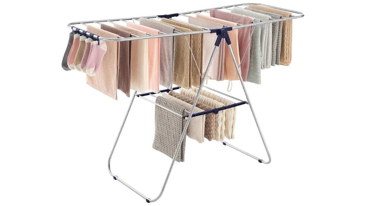 Dry clothes, bedding and more on this foldable, freestanding rack.
