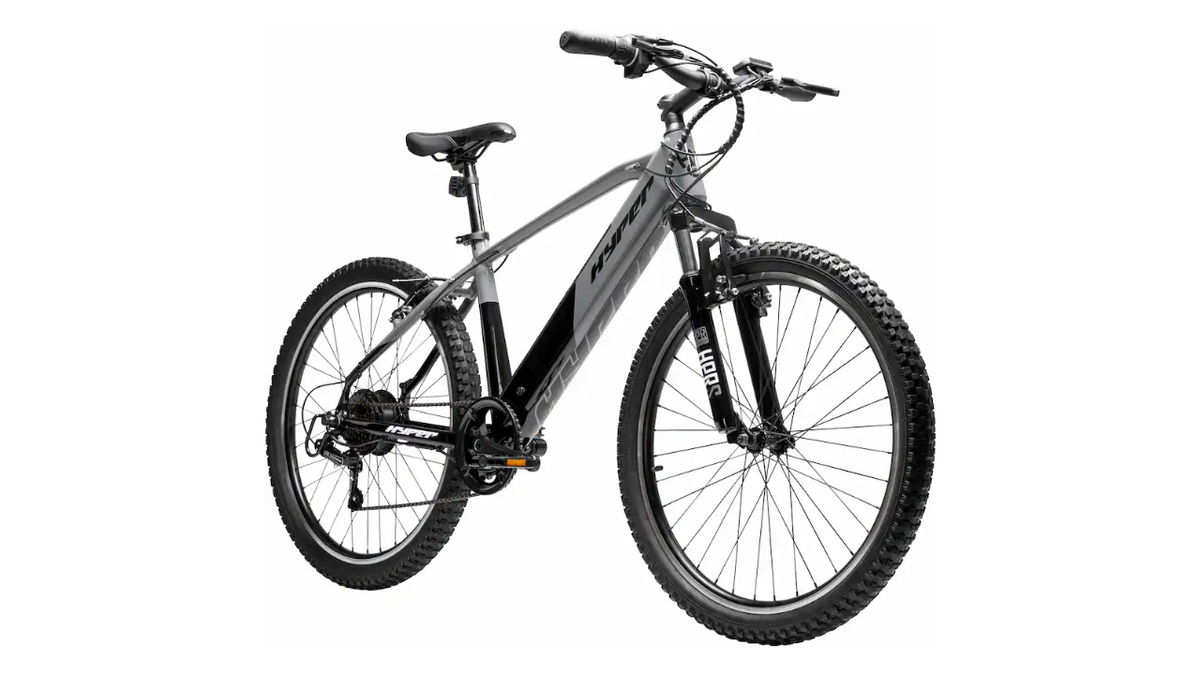 This step-through commuter e-bike blends approachable design with practicality.