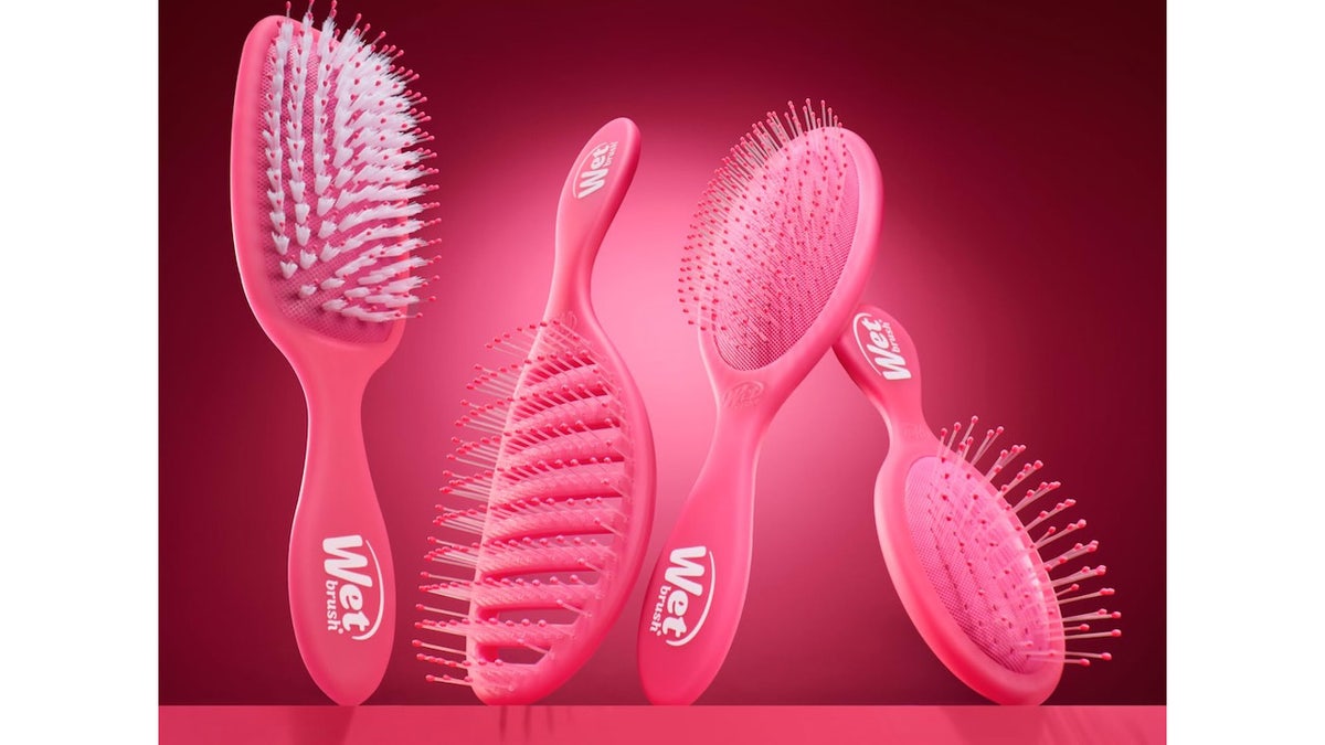 Brush through knots and tangles.