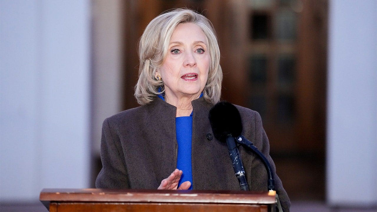 Hillary Clinton accuses GOP of being 'politically brain-dead' on family affordability