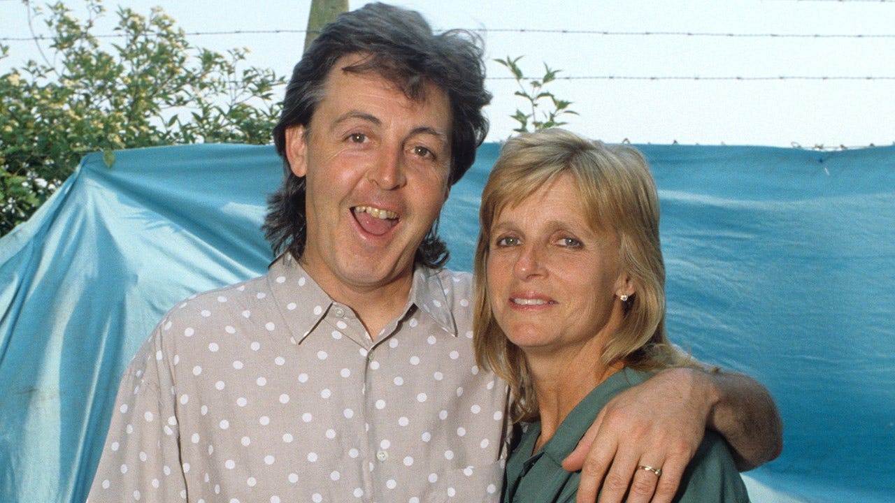 Paul McCartney says Linda's mantra helped him after Beatles split