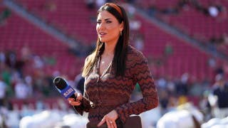 CBS reporter Jenny Dell escapes to the beach, Shilo Sanders is hungry & Nick Saban is scrambling off the tee