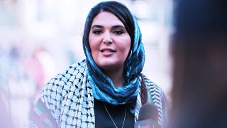 Pro-Palestinian activist refuses to condemn political violence after threat against her is foiled