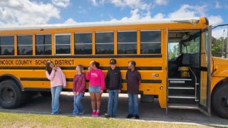 Mississippi middle schoolers stop runaway bus after driver loses consciousness from asthma attack
