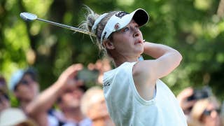 LPGA star Nelly Korda sizzles on the beach, Dems won't stop dancing & Gia Duddy whips up a bikini lunch