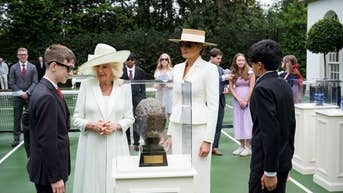 Melania Trump turns White House tennis pavilion into AI lab for students - Fox News