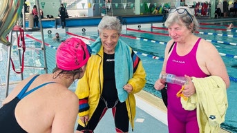 95-year-old swimmer’s intense workouts stun experts as she defies aging, stays strong - Fox News