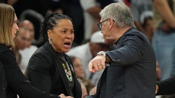 ESPN pundit rips UConn's Geno Auriemma over heated incident with Dawn Staley