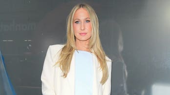 Comedian suffers wardrobe malfunction on morning show, responds with perfect comeback