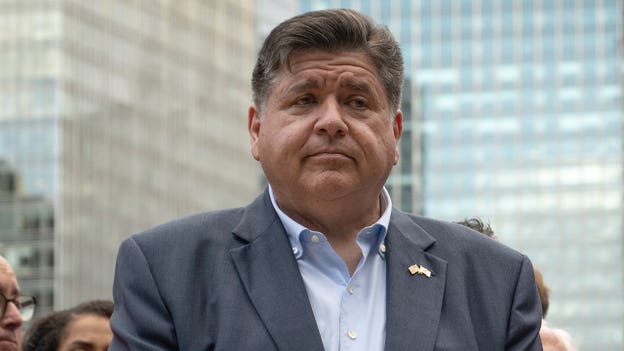 Pritzker joins Democrats in Dallas to counter first GOP midterm convention