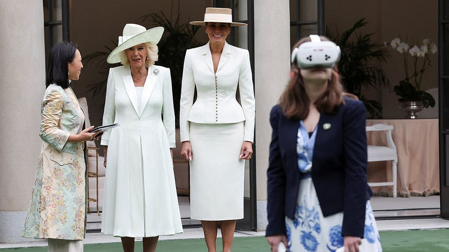 queen-camilla-melania-trump-kids-event