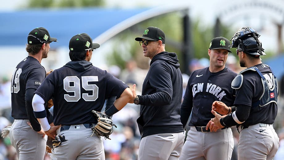 Noticia: Hal Steinbrenner, propietario de los Yankees, está sopesando varios factores antes de estrenar los nuevos uniformes alternativos
