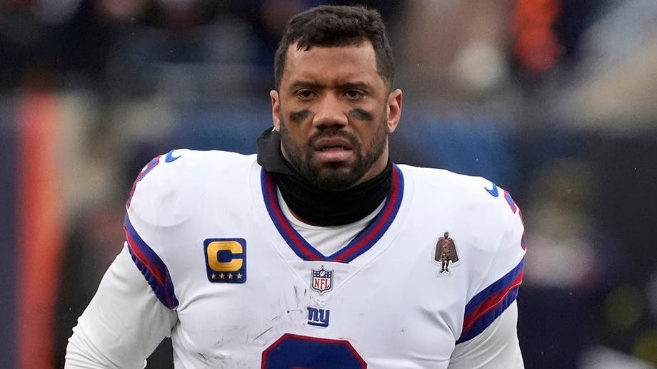 Super Bowl , Russell Wilson, se une a los Savannah Bananas