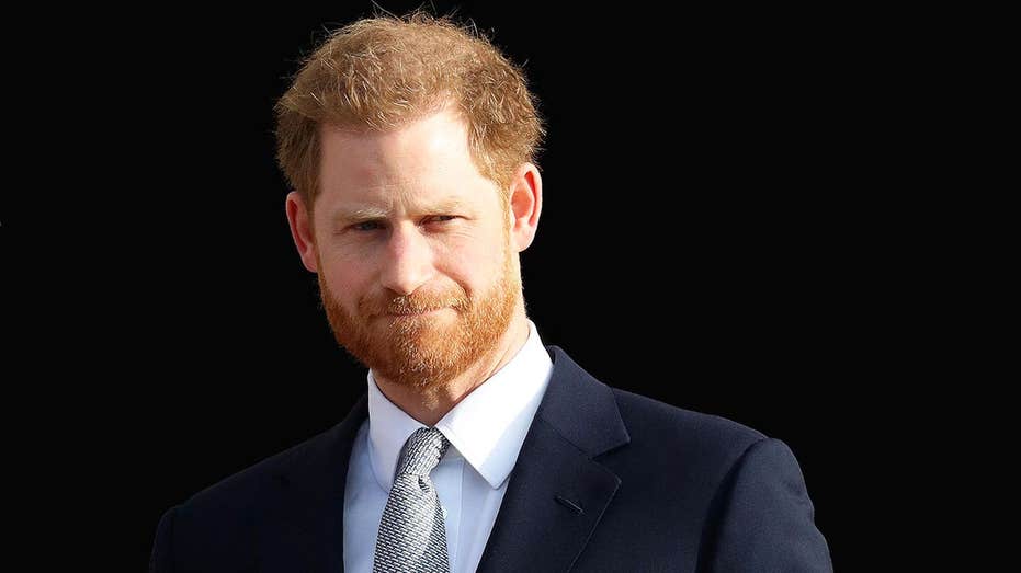 Queen Elizabeth’s aide, nicknamed 'AK-47,' clashed with Prince Harry in explosive ‘Tiaragate’: experts
