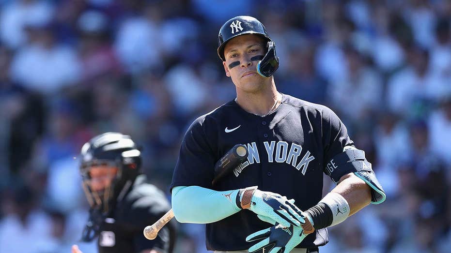 Yankees announcer says team should win a World Series before breaking longstanding jersey tradition