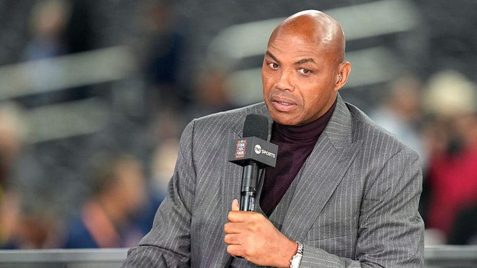 Charles Barkley was disgusted by Magic's highly questionable pregame handshake