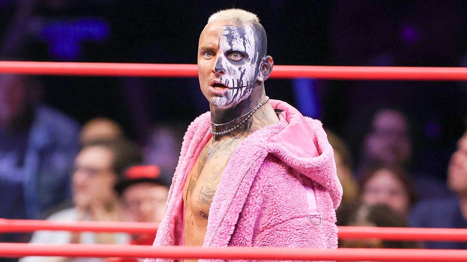 Heel Turn: Darby Allin defends AEW title, Cody Rhodes speaks out and more you missed in pro wrestling