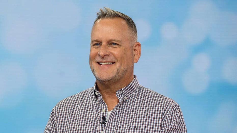 ‘Full House’ star Dave Coulier warns ‘everything in my life was toxic’ before cancer battle