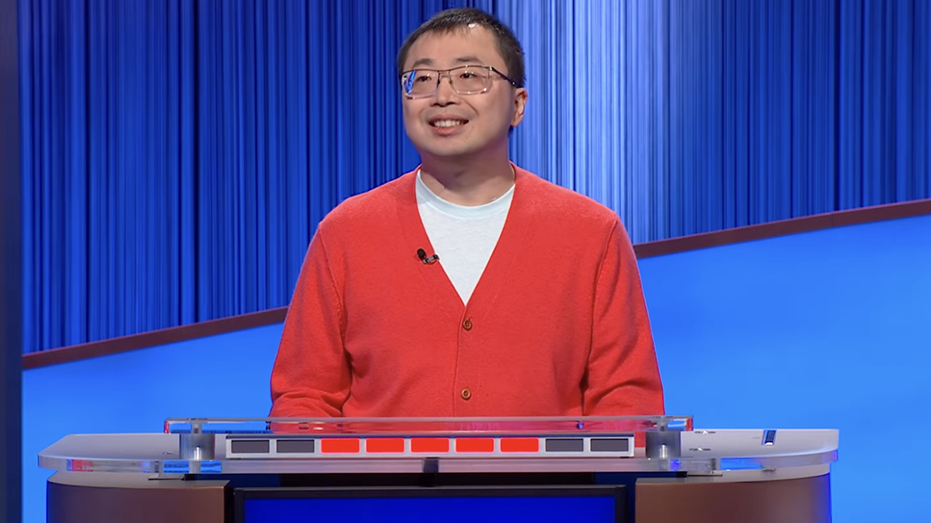 'Jeopardy!' star Jamie Ding wins over fans with humble attitude during historic 28-game winning streak