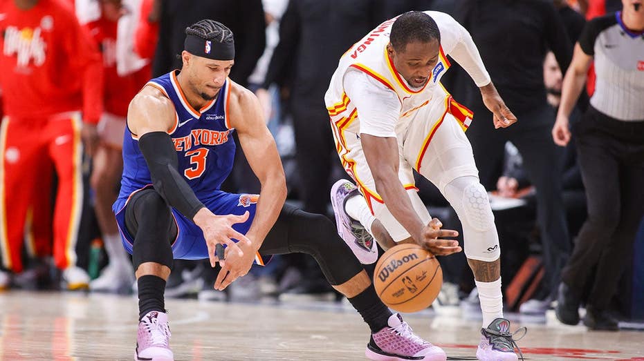 New York sports radio hosts lose it over chaotic Knicks, Jets, Mets scenes within a minute of each other