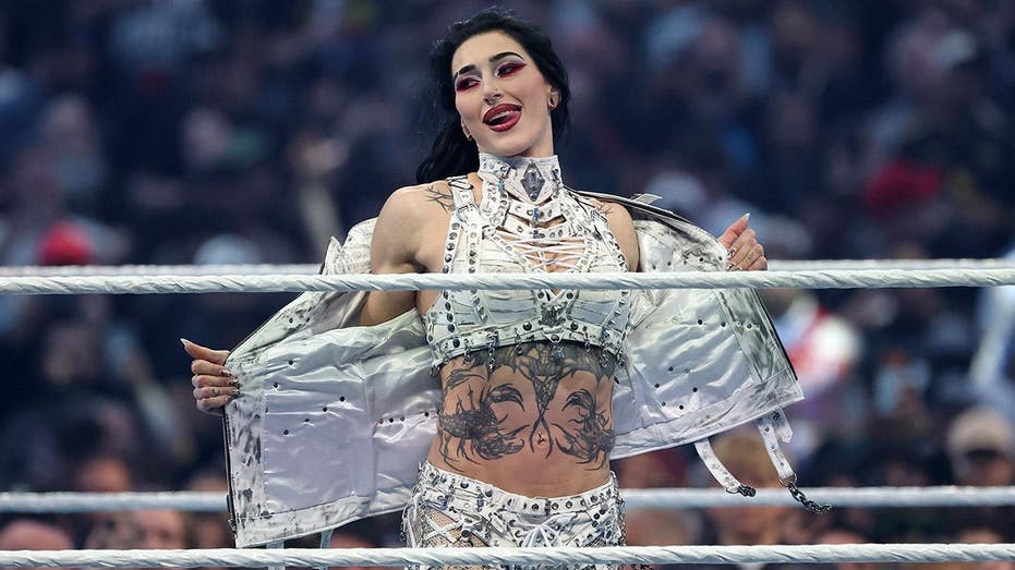 Rhea Ripley captures WWE Women's Championship at WrestleMania 42