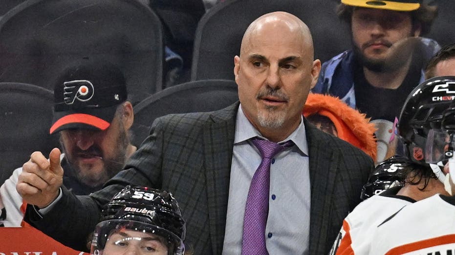 Flyers coach Rick Tocchet calls out his team after Game 5 loss: 'They've got to step it up'