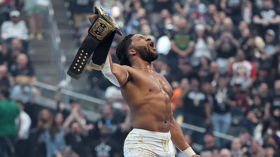 Trick Williams wins United States Championship in WrestleMania debut