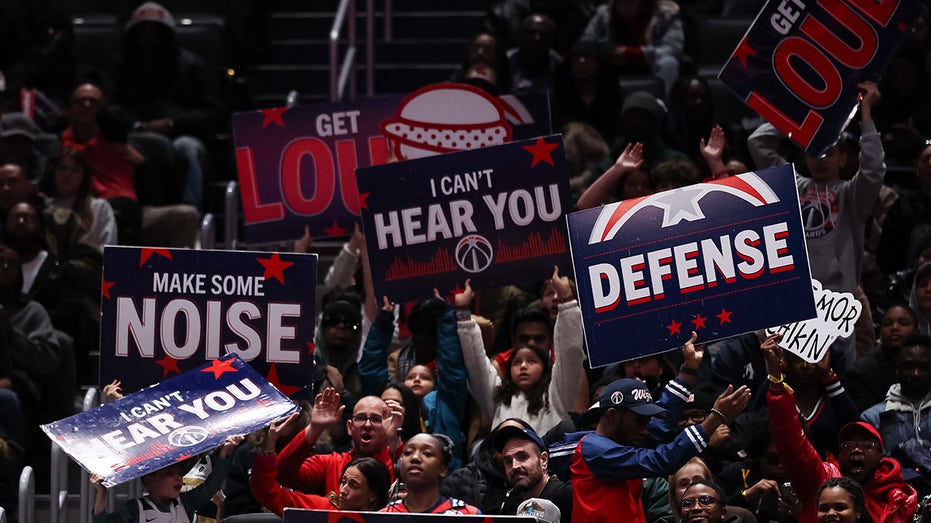 Wizards apologize after fan backlash over half-court prank, say skit 'intended to celebrate' April Fools Day