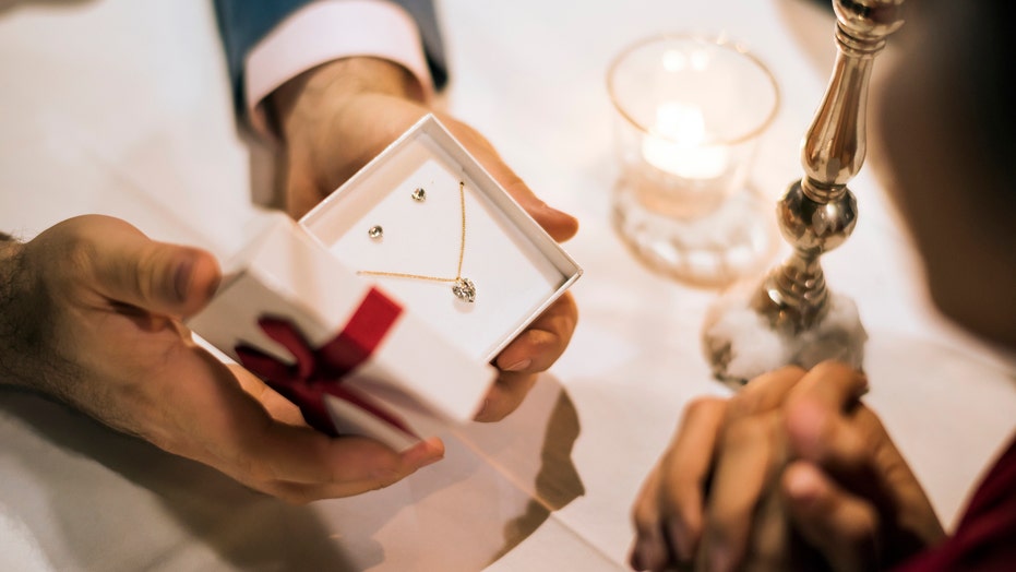 With Clarity Mother's Day sale: Save up to 30% on lab-grown diamond gifts