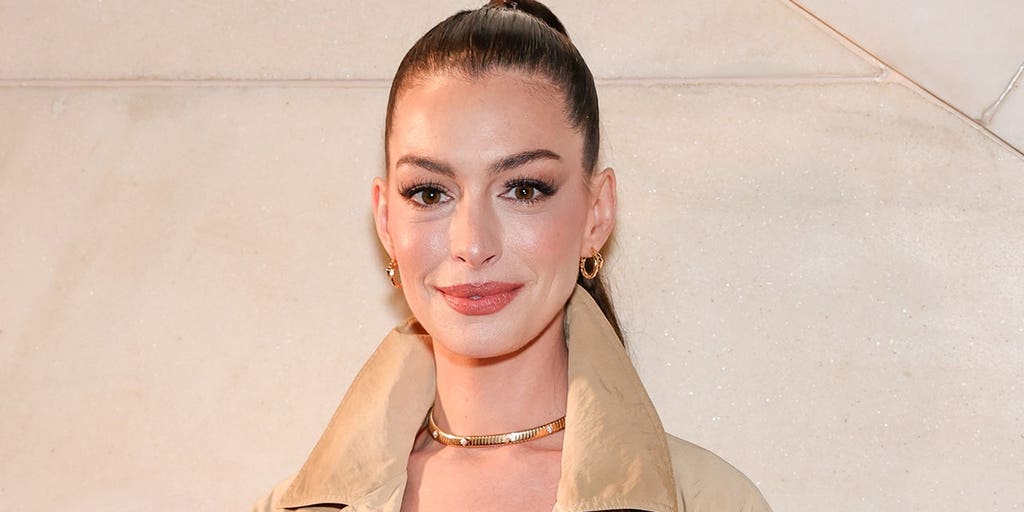 Anne Hathaway's secret decade-long medical condition left her nearly blind throughout her 30s