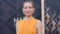 Kate Hudson turns heads in bold yellow dress with revealing cutouts while on the red carpet - Fox News