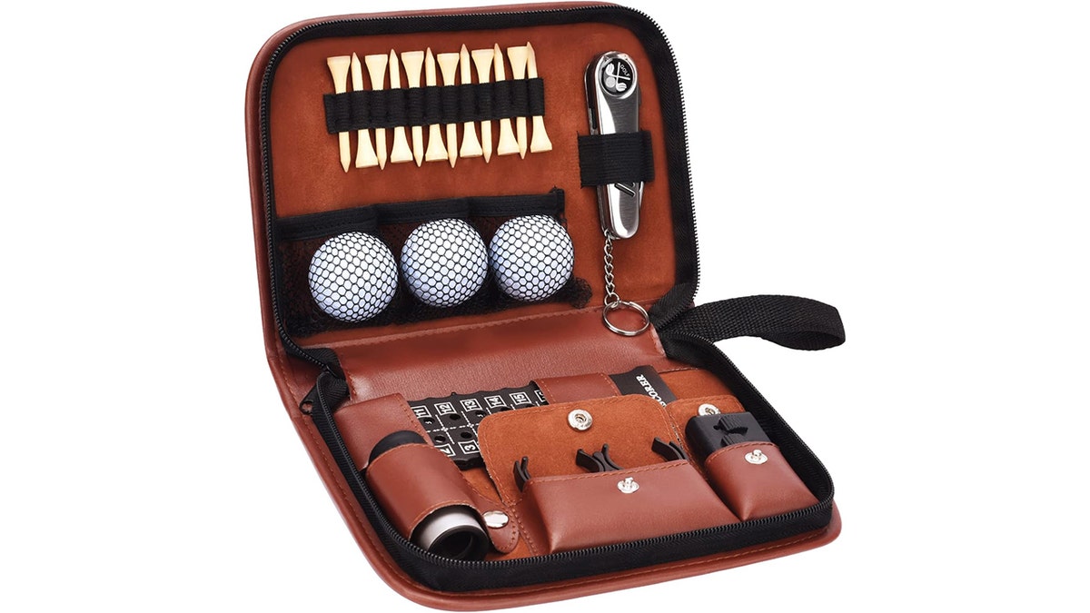 Any golfing dad can appreciate this accessories kit.