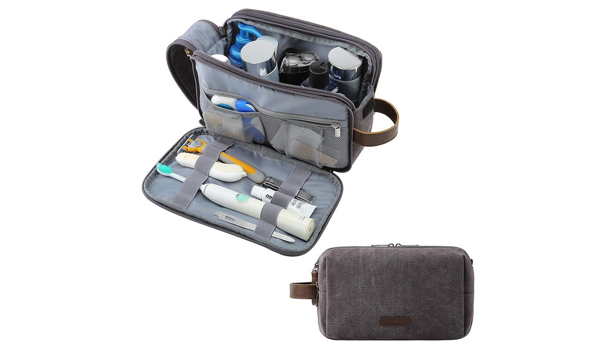 Keep dad well organized during his travels.