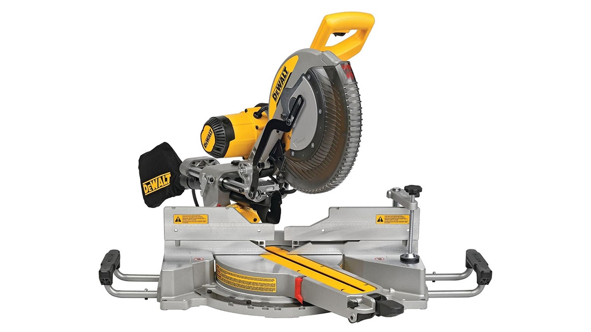 Tackle bigger DIY projects with this miter saw.