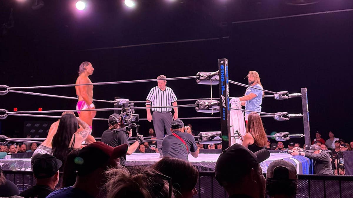 Richard Holliday takes connected Andrade El Idolo