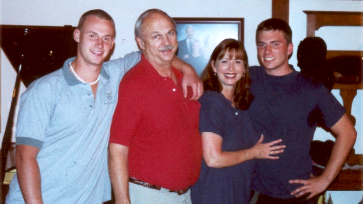 Andrew Wieman photographed with family members before the UC Davis student's death in 2001