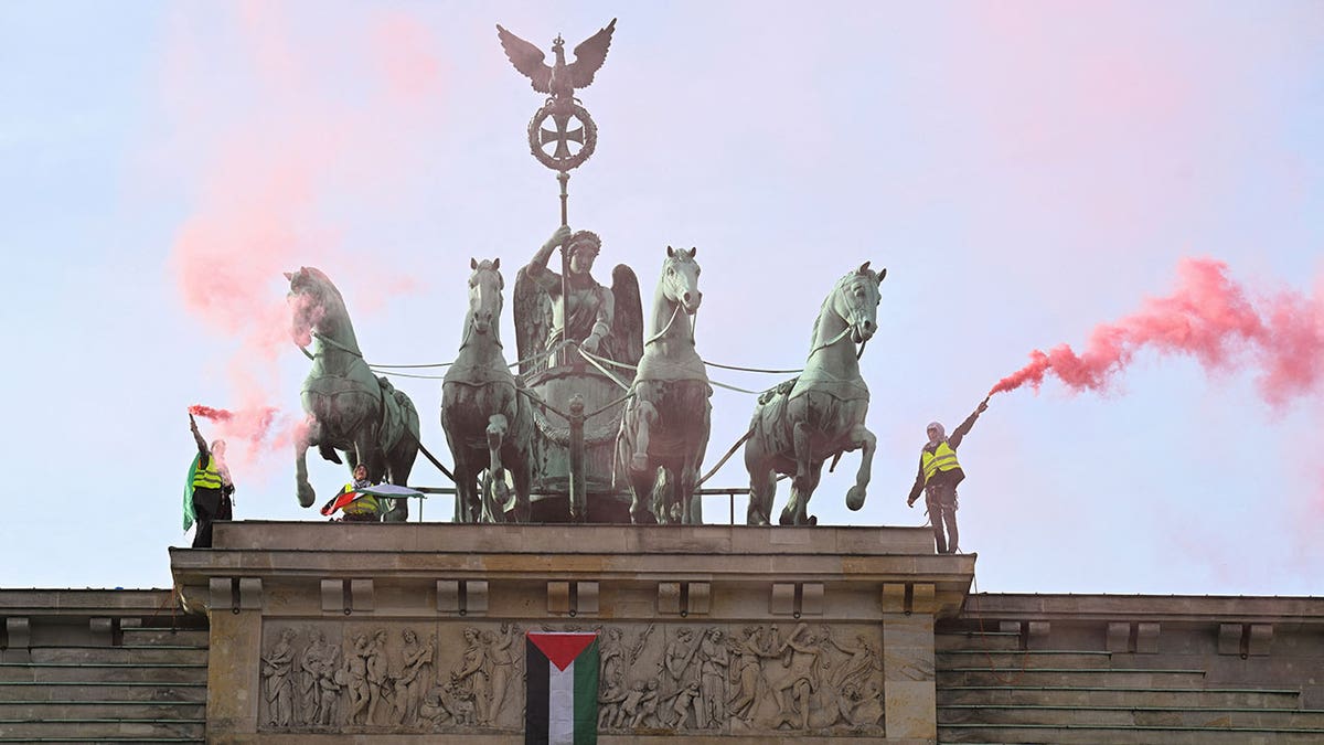 Pro-Palestinian protesters in Berlin
