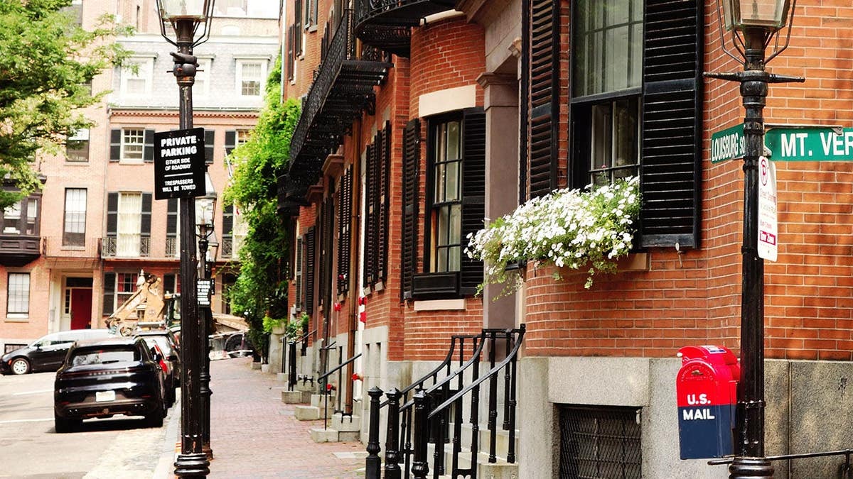 Historic brick homes in the Beacon Hill neighborhood of Boston