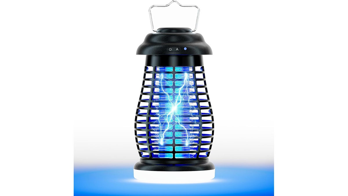 Enjoy a bug-free space with this lightweight zapper.