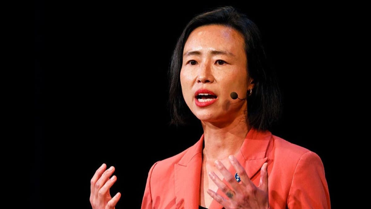 connie chan
