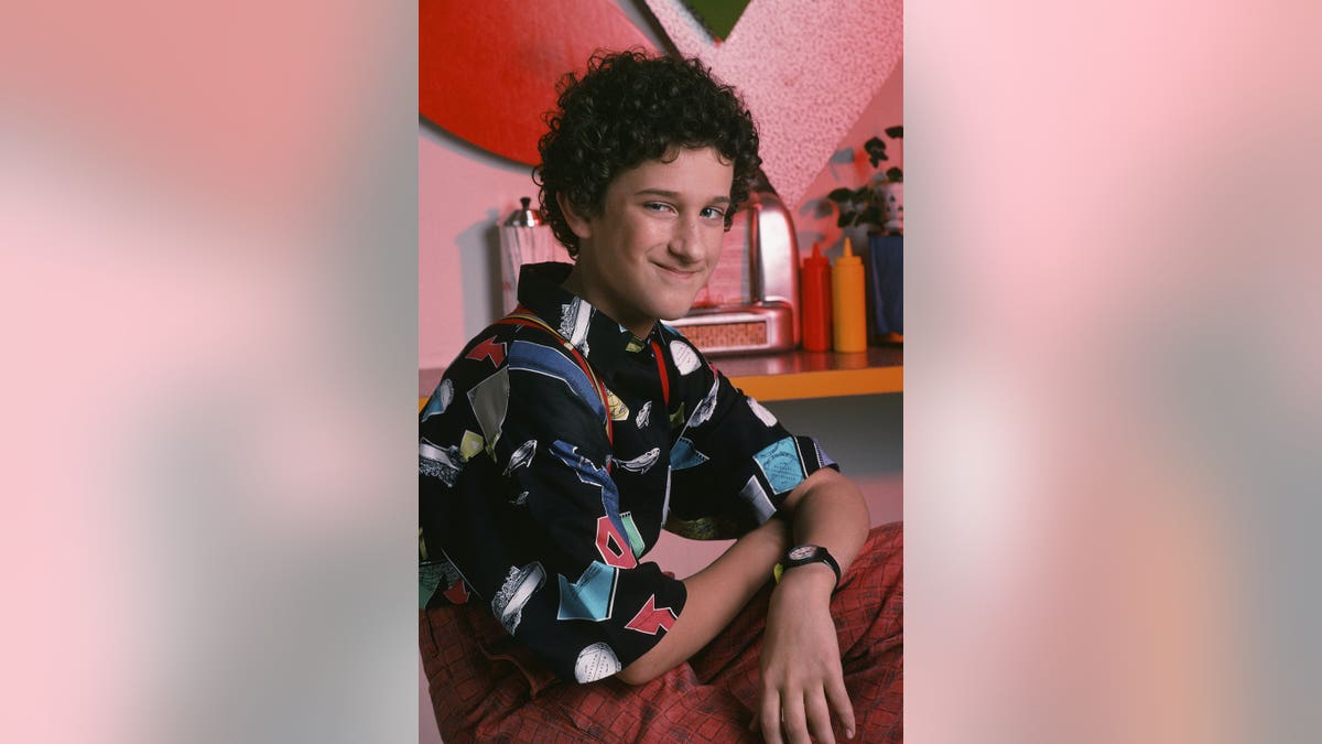 Dustin Diamond as Screech Powers in Saved by the Bell season 1