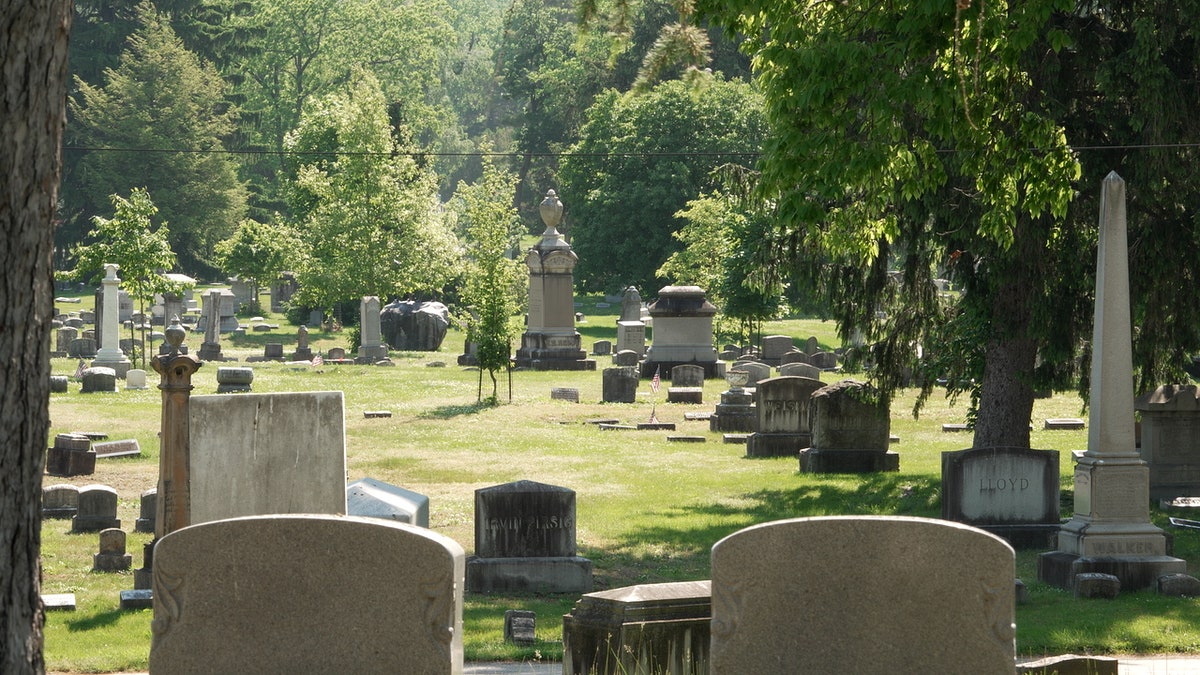 Ohioans searching for Revolutionary War heroes