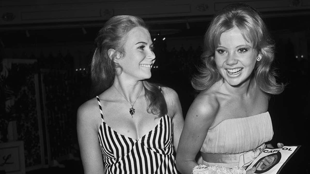 English actress Hayley Mills and her sister Juliet Mills attending a show opening