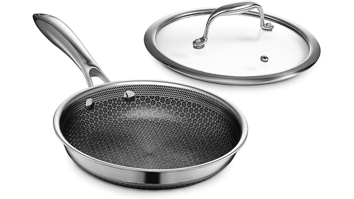 This is the ideal gift for moms who love cooking.